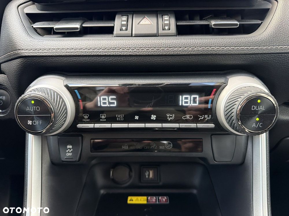 Toyota RAV4 - 26