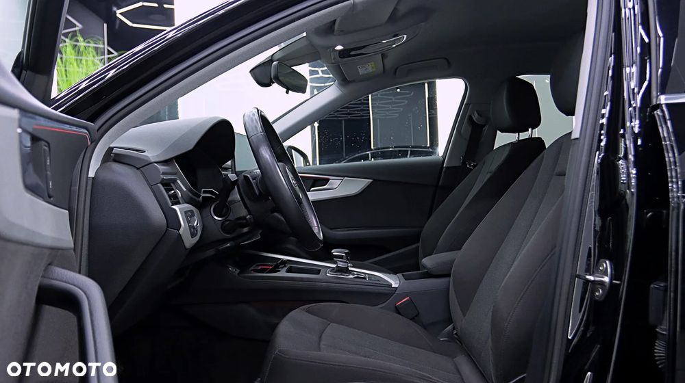 Audi A4 Limousine 40 TDI quattro S tronic - 16