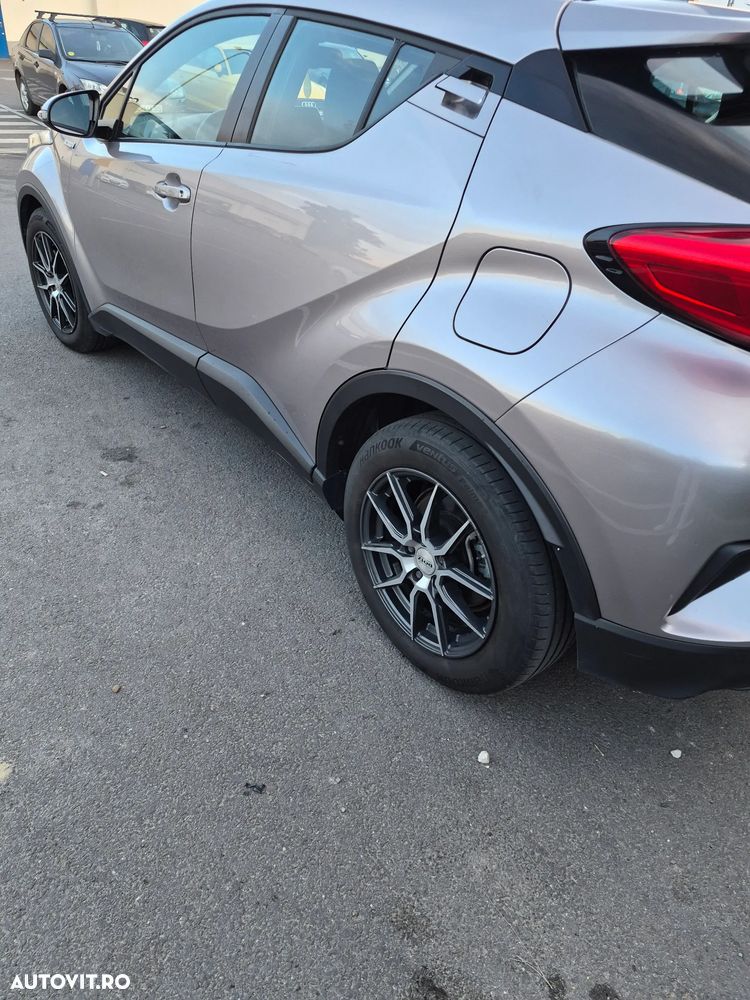 Toyota C-HR 1.8 HSD 122 CP 4x2 CVT C-ult Style - 14