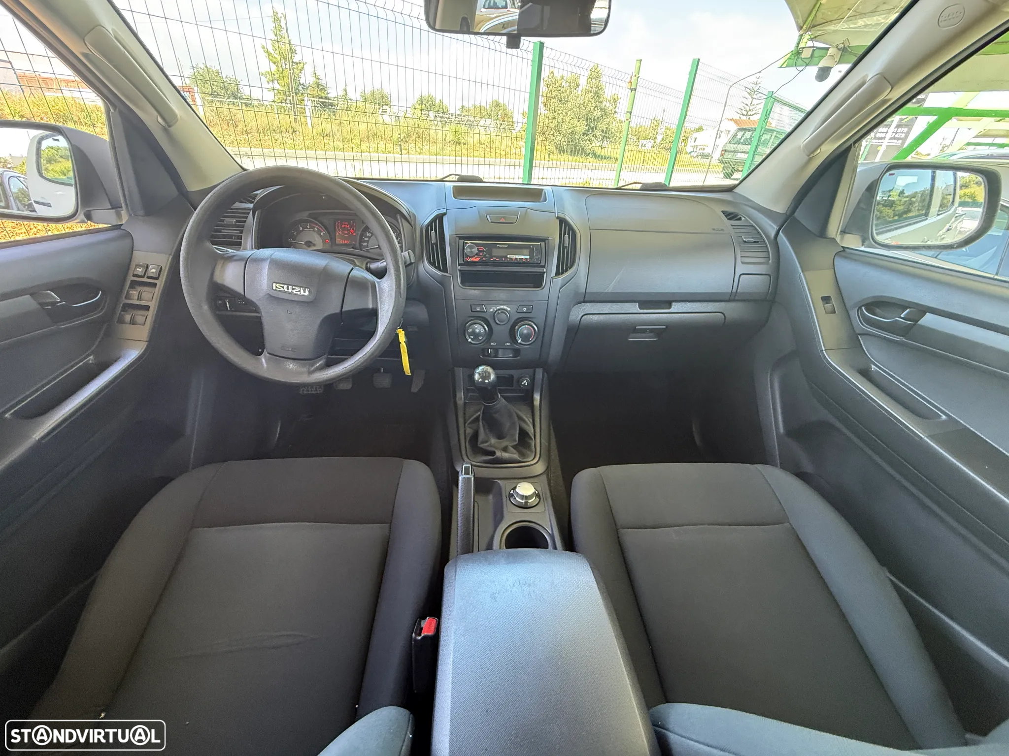 Isuzu D-Max 1.9 Ddi CD 4WD LS CM - 23