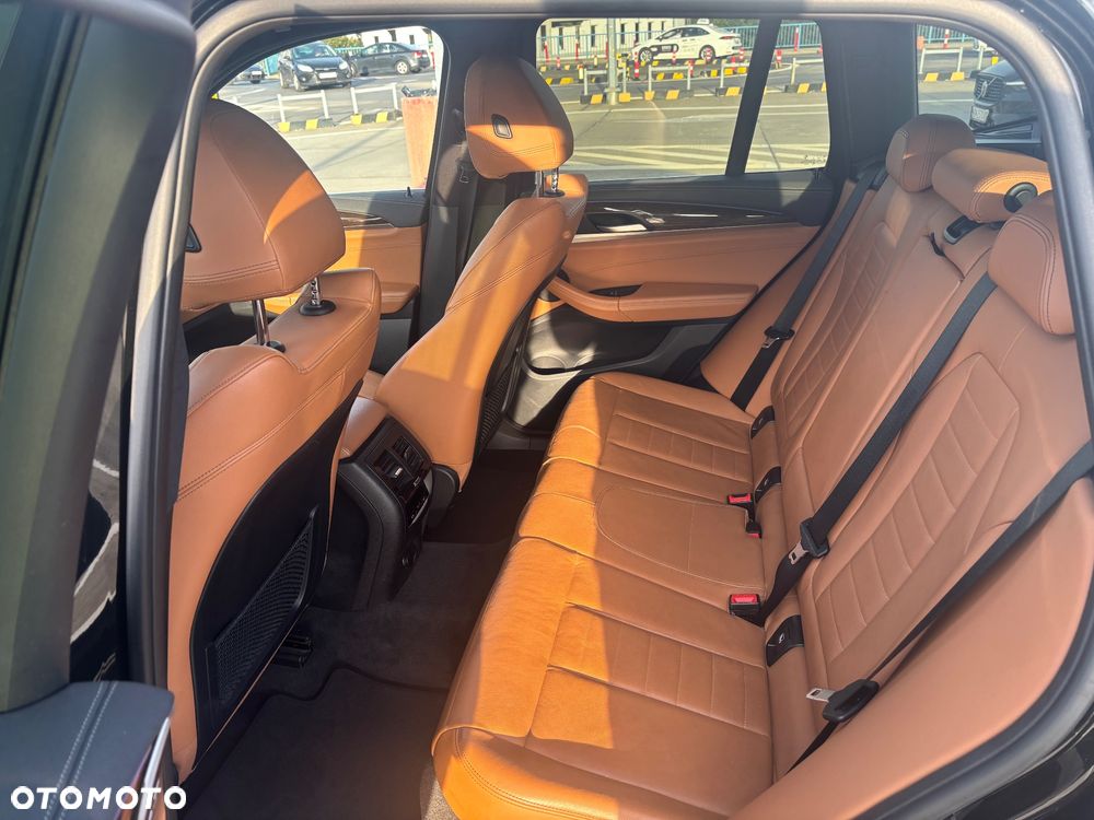BMW X3 xDrive20d Luxury Line - 14
