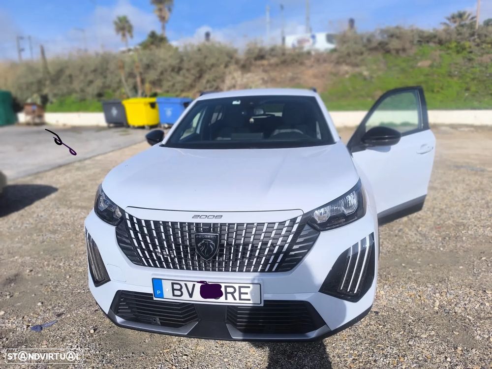 Peugeot 2008 1.2 PureTech Allure - 1