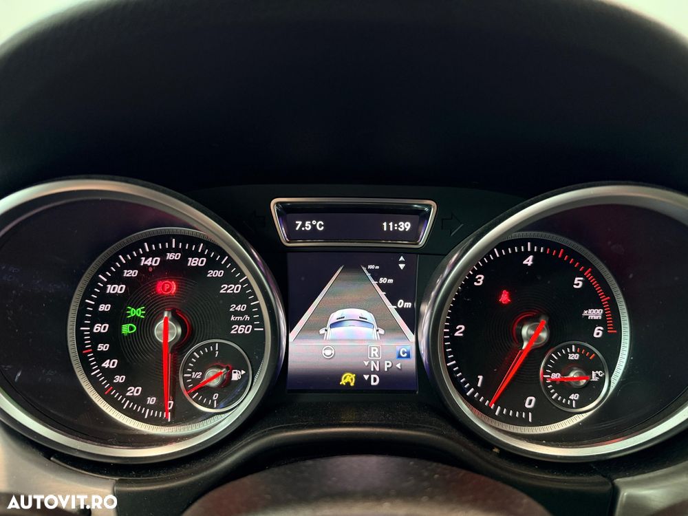 Mercedes-Benz GLE - 27