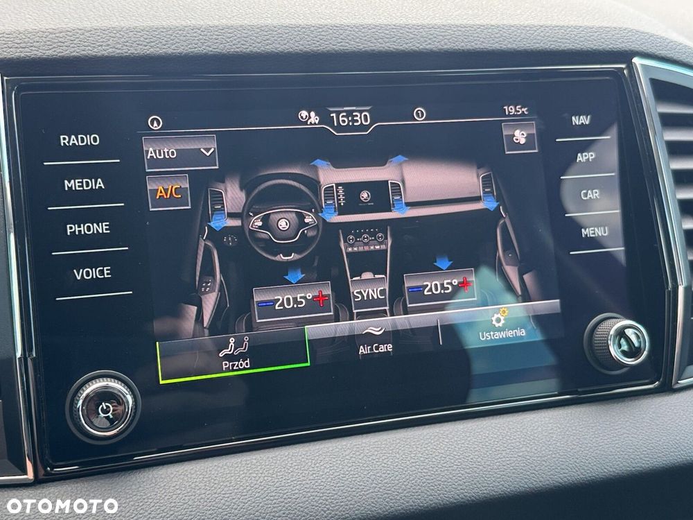 Skoda Karoq 1.5 TSI ACT Ambition - 38