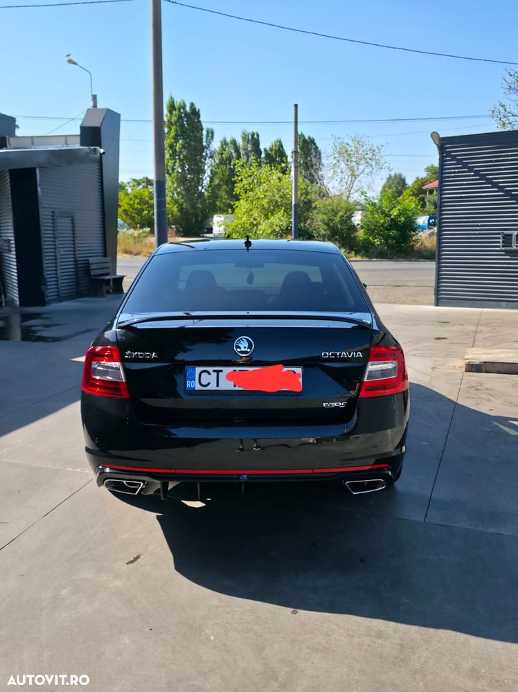 Skoda Octavia 2.0 TSI RS - 7