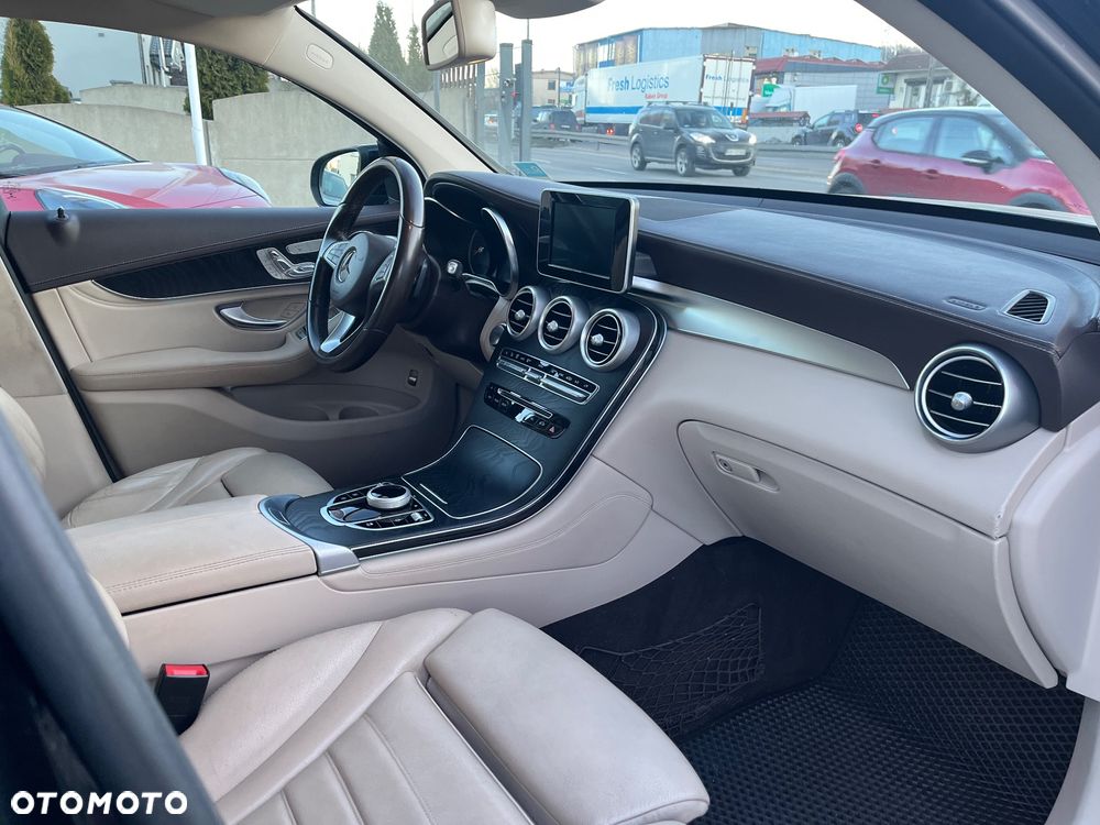 Mercedes-Benz GLC - 8