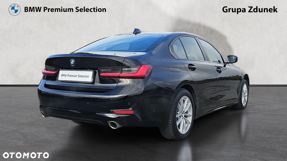 BMW Seria 3 320d xDrive - 6