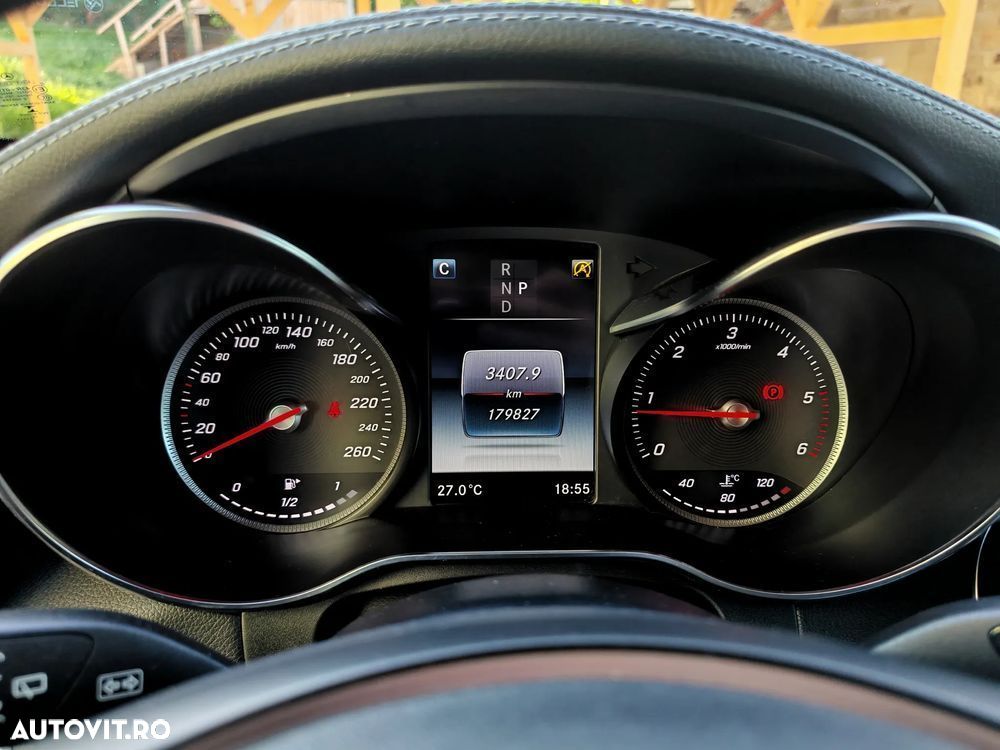 Mercedes-Benz GLC 250 d 4MATIC - 12