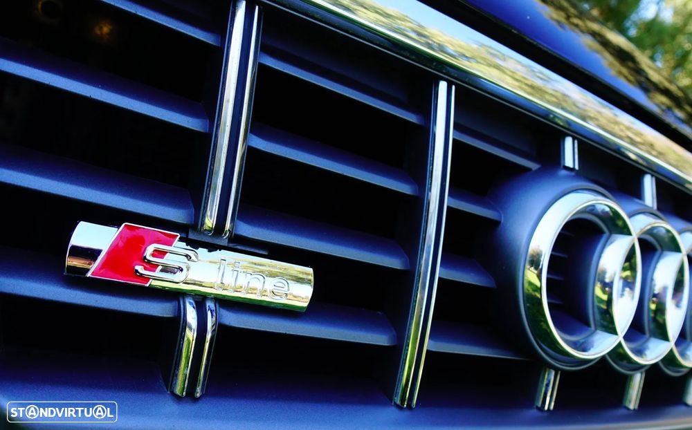 Audi A4 2.0 TDI S-line - 18