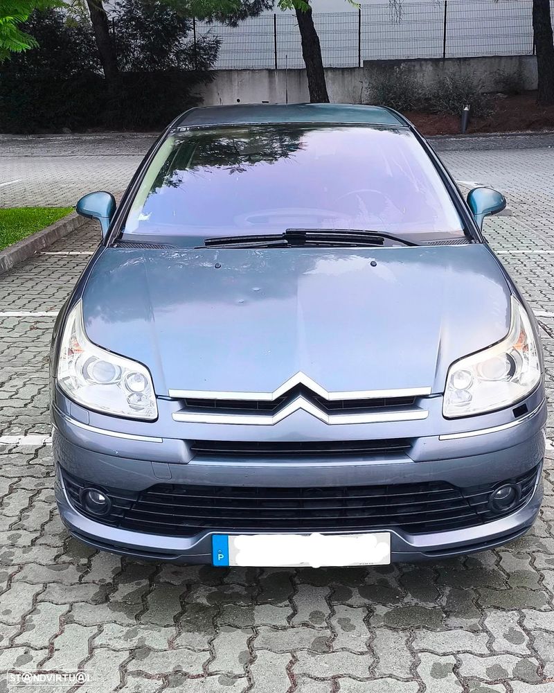 Citroën C4 1.6 HDi 110 Exclusive - 1