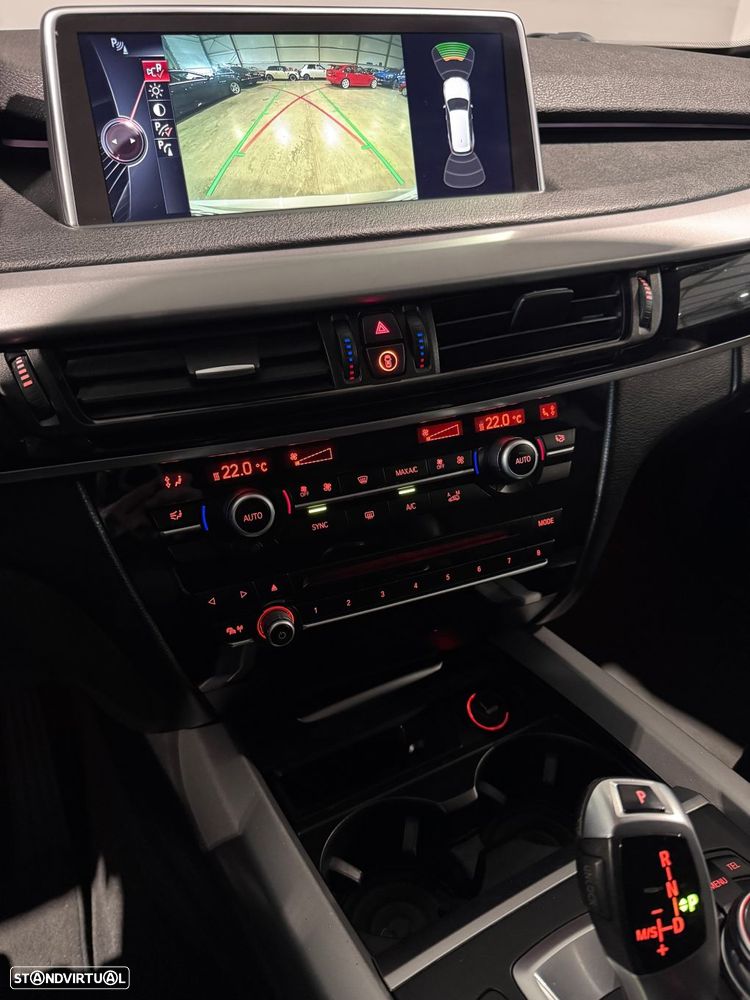 BMW X5 25 d sDrive Comfort 7L - 29