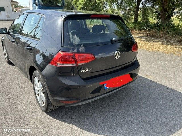 VW Golf - 5
