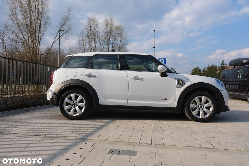 MINI Countryman Cooper S E ALL4 - 2