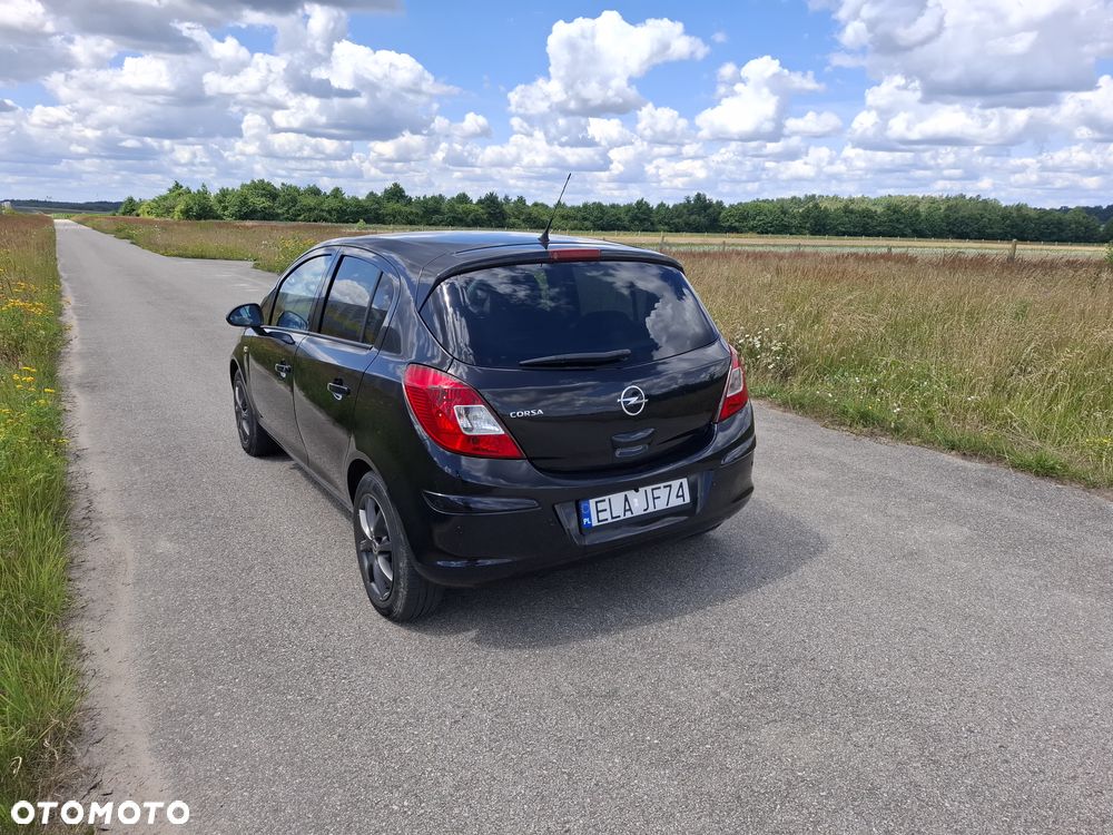 Opel Corsa 1.4 16V Color Edition - 6