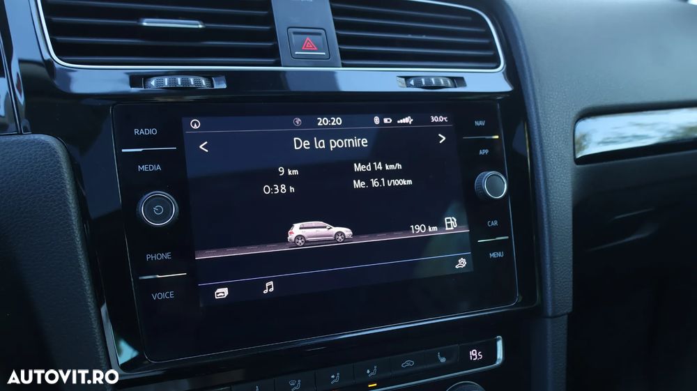 Volkswagen Golf 1.5 TSI ACT DSG Sound - 21