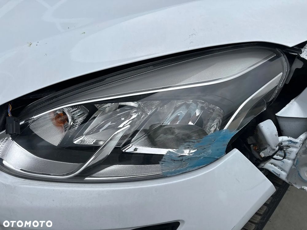 Ford Fiesta 1.5 TDCi S&S TITANIUM - 10