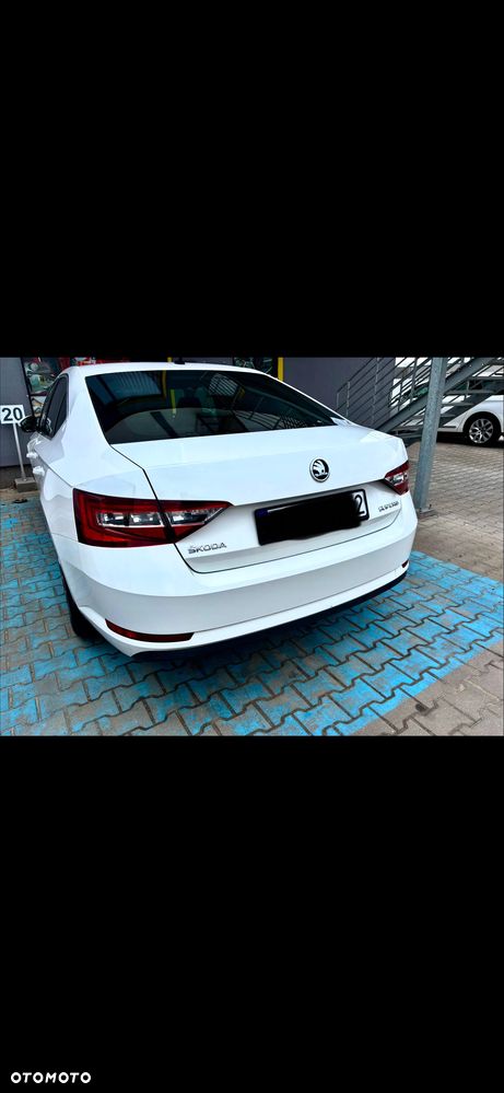 Skoda Superb 1.8 TSI Ambition - 19