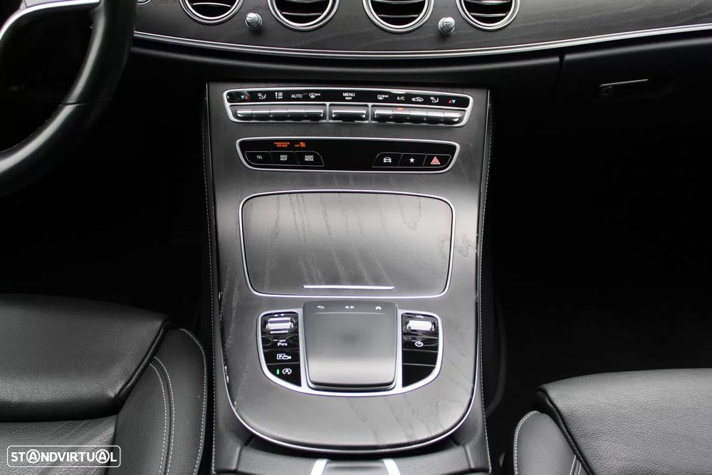 Mercedes-Benz E 220 d Avantgarde - 22
