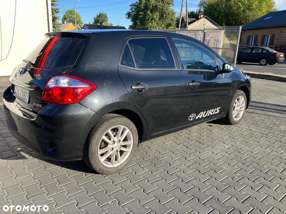 Toyota Auris 1.33 VVT-i Life - 3