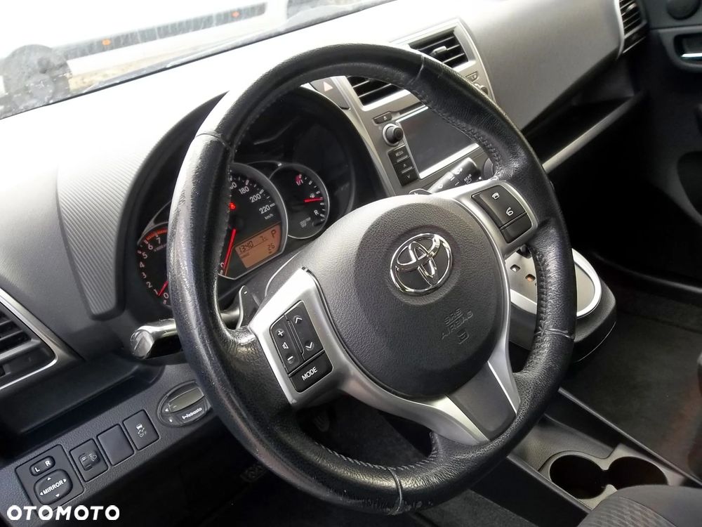 Toyota Verso S 1.33 VVT-i Multidrive Comfort - 12