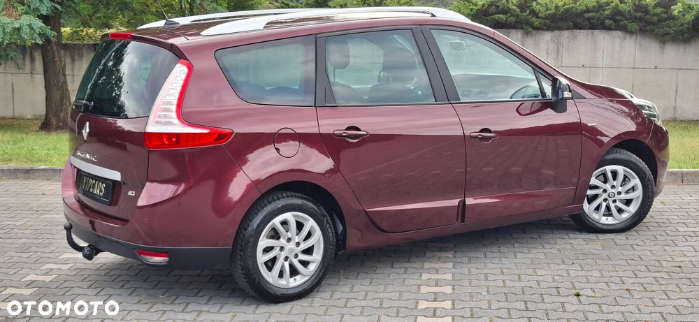 Renault Grand Scenic dCi 110 EDC LIMITED - 11