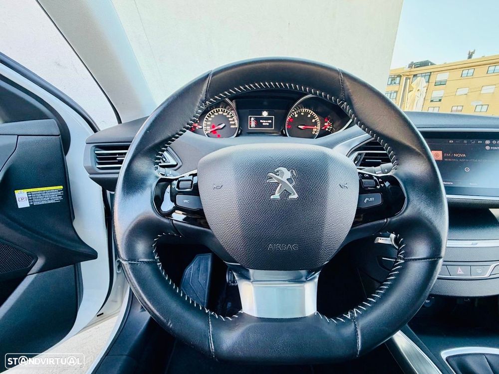 Peugeot 308 1.2 PureTech Active - 15
