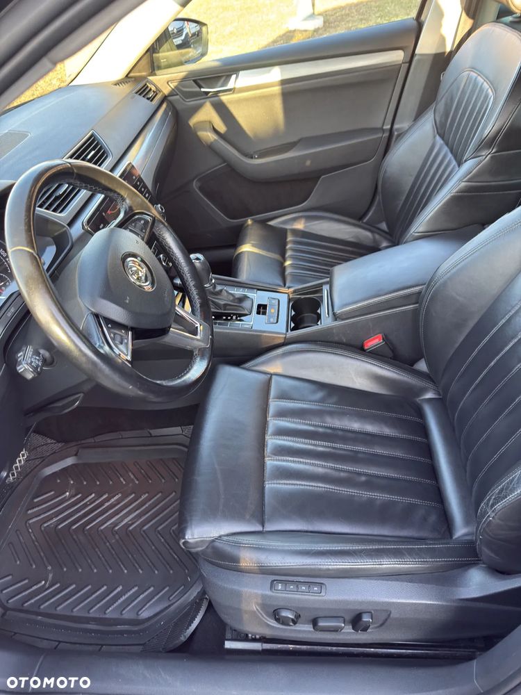 Skoda Superb 2.0 TDI Ambition DSG7 - 14