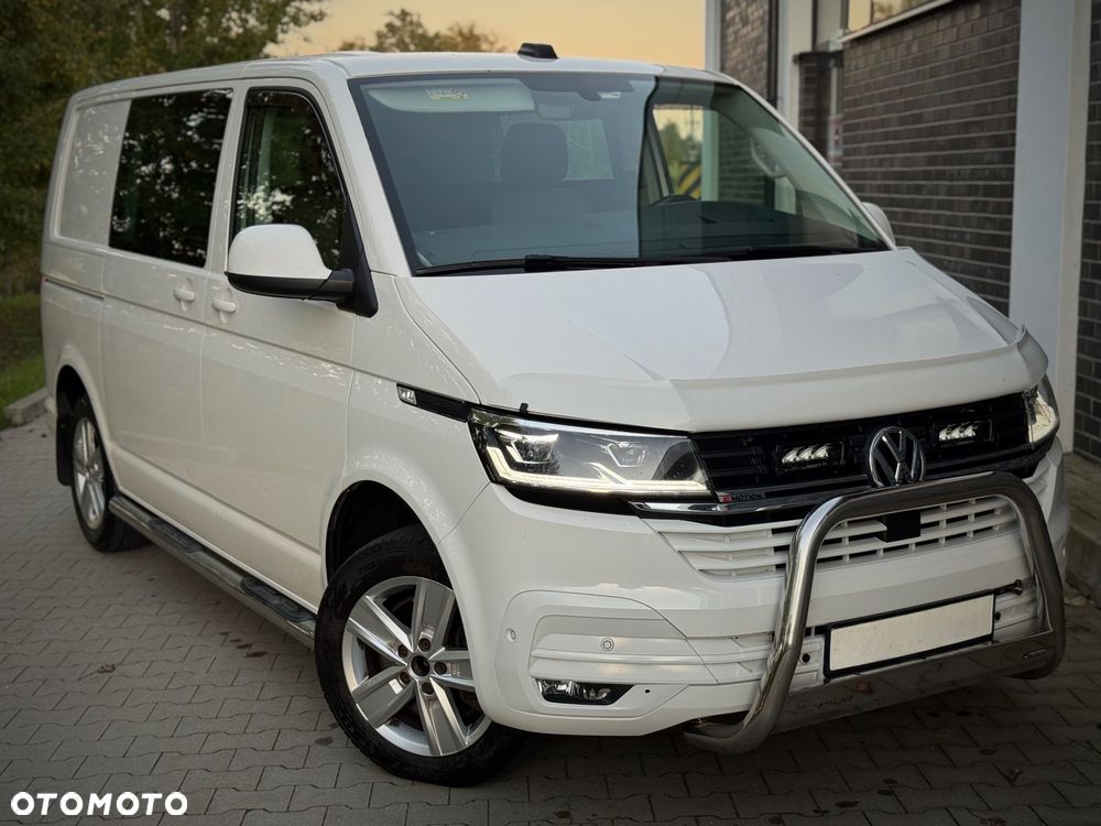 Volkswagen Transporter - 1