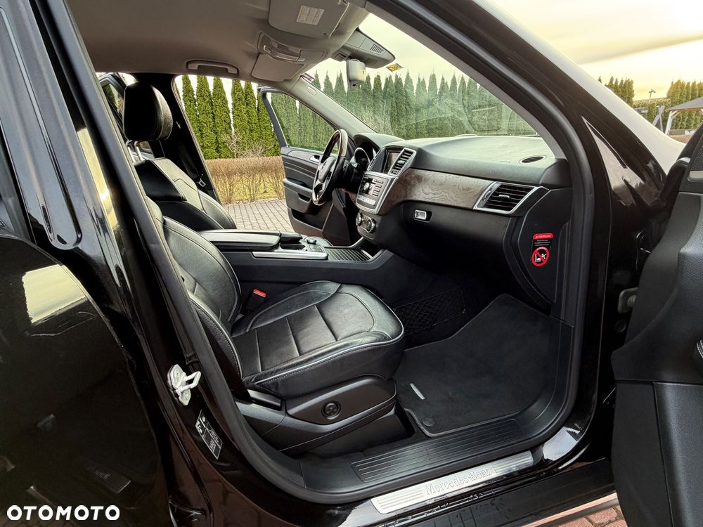 Mercedes-Benz ML 350 BlueTEC 4MATIC 7G-TRONIC Edition 1 - 18