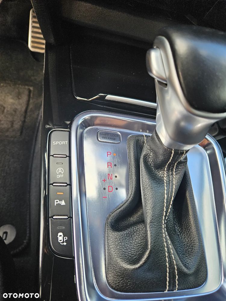 Kia ProCeed 1.6 CRDi DCT7 SCR GT LINE - 18