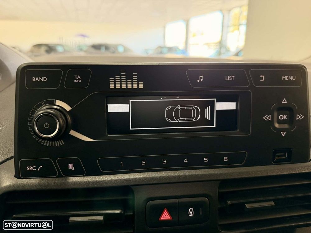 Peugeot Partner 1.6 BlueHDi L1 Pro 3L - 11