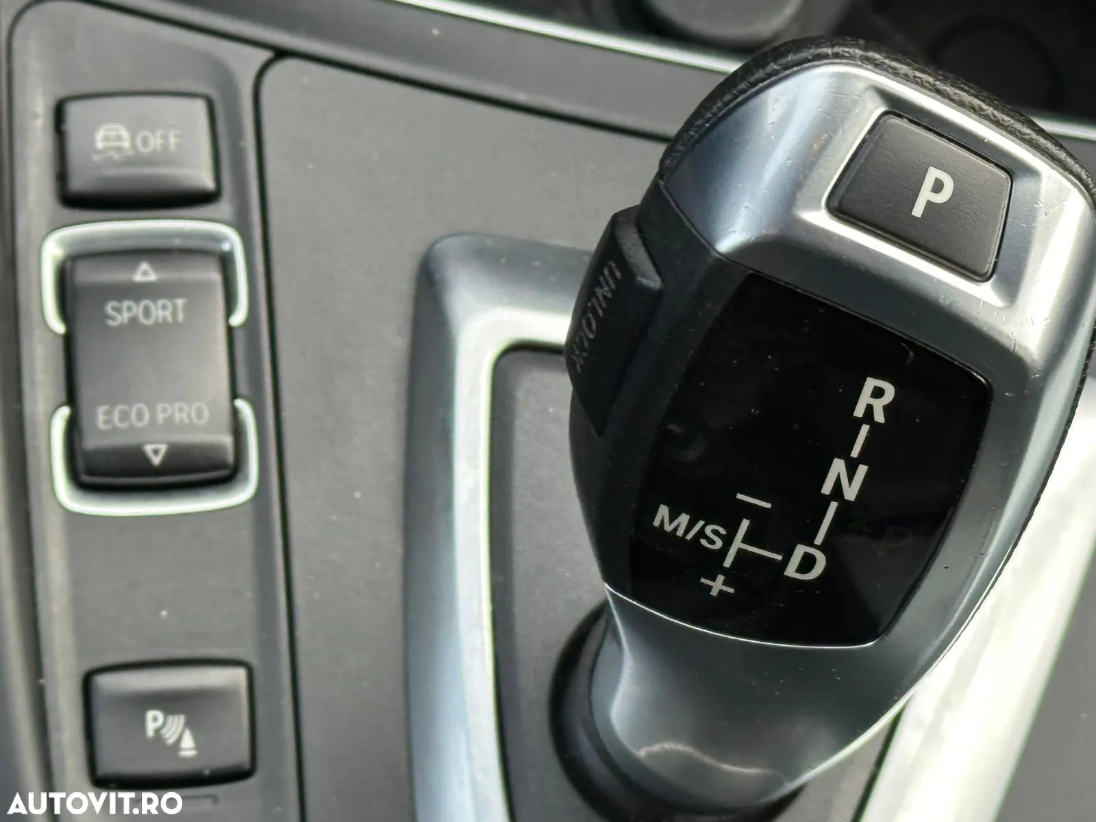 BMW Seria 3 318d Touring Aut. Advantage - 17