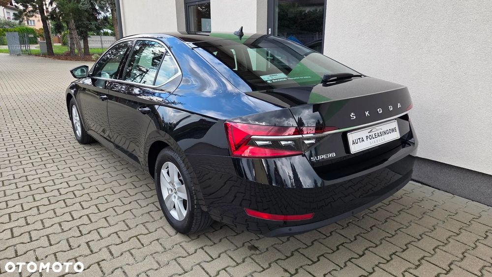 Skoda Superb 1.5 TSI Ambition DSG - 8