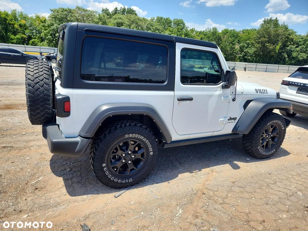 Jeep Wrangler - 3