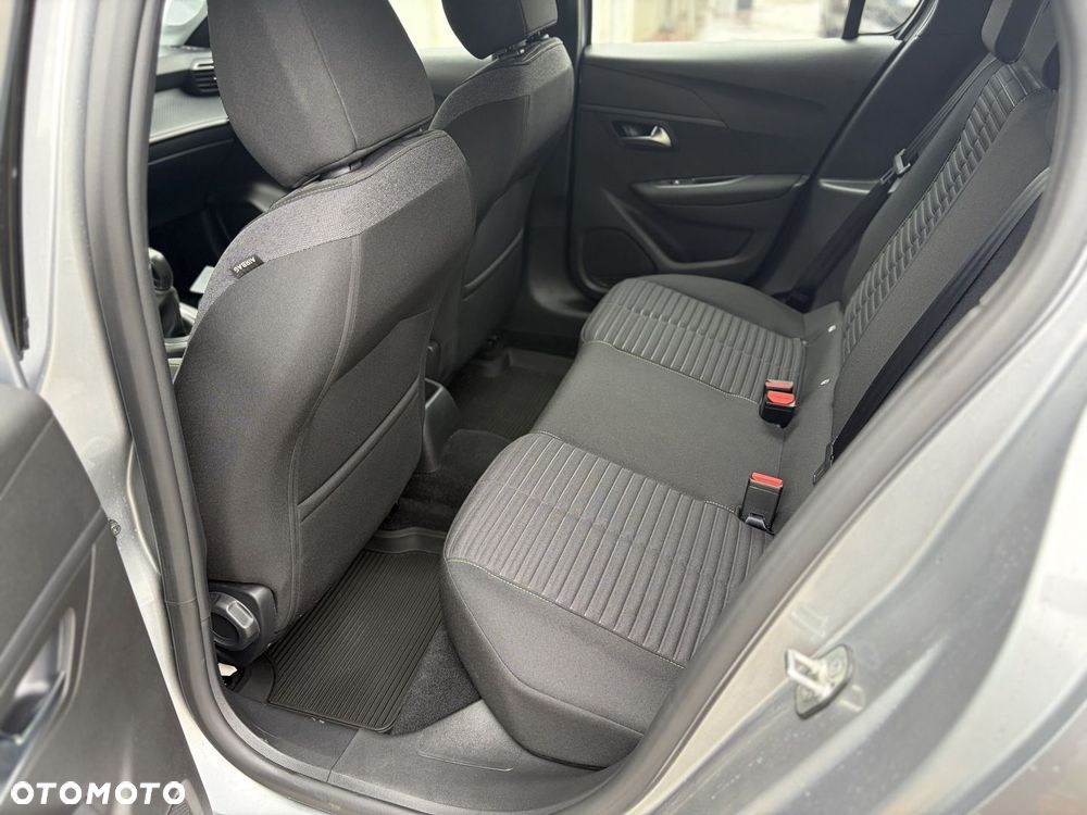 Peugeot 208 - 9