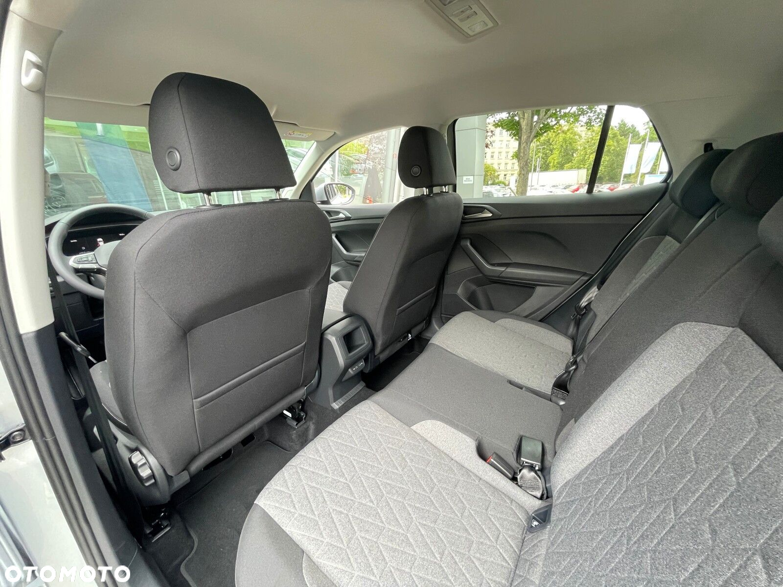 Volkswagen T-Cross - 25