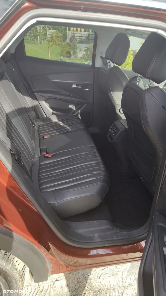 Peugeot 3008 1.2 PureTech Allure S&S EAT6 - 11