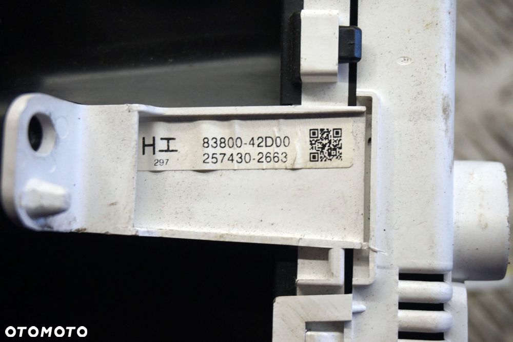 LICZNIK ZEGARY RAV4 III 2.2 D4D 83800-42D00 TOYOTA 2005-2008 - 3