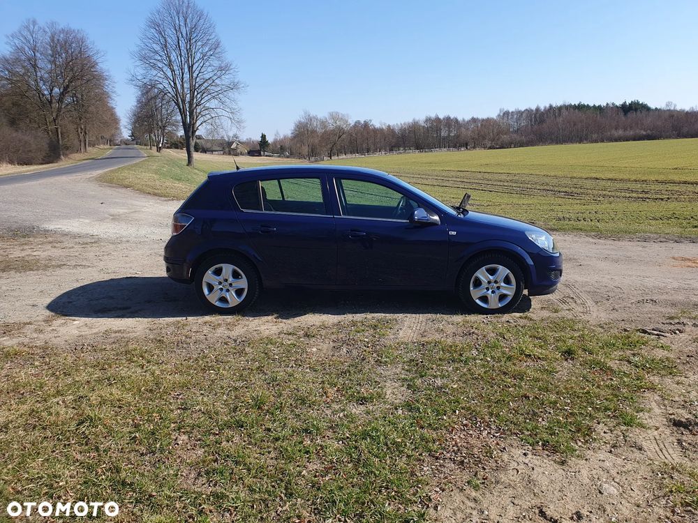 Opel Astra 1.6 Edition - 8