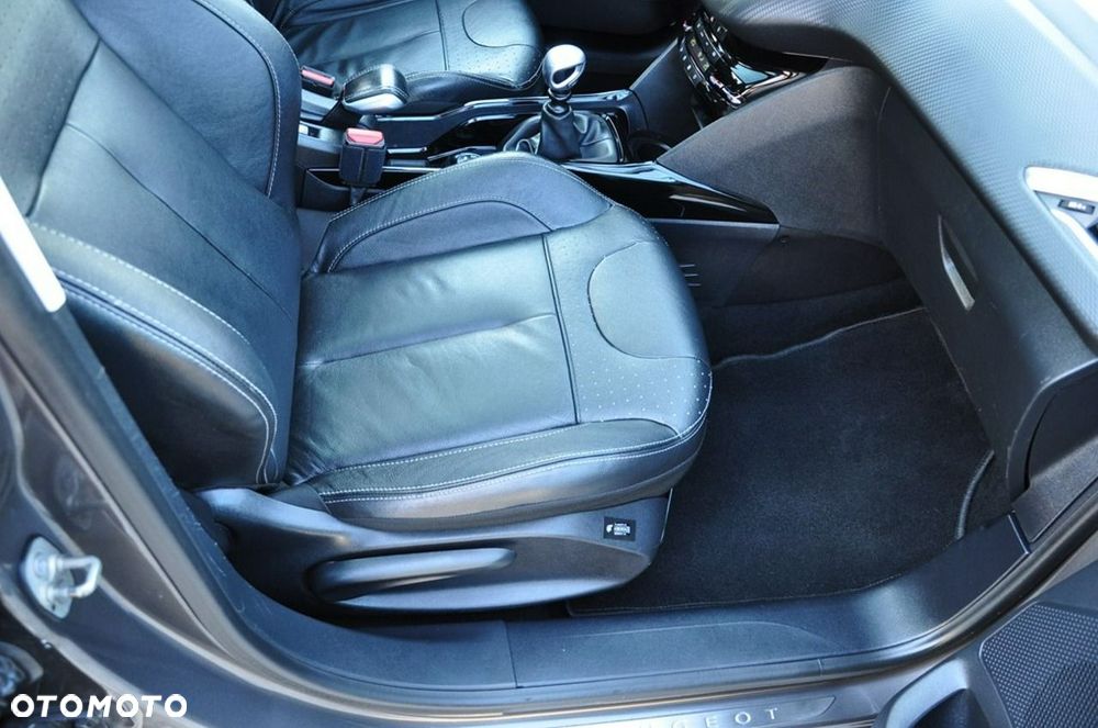 Peugeot 2008 - 29