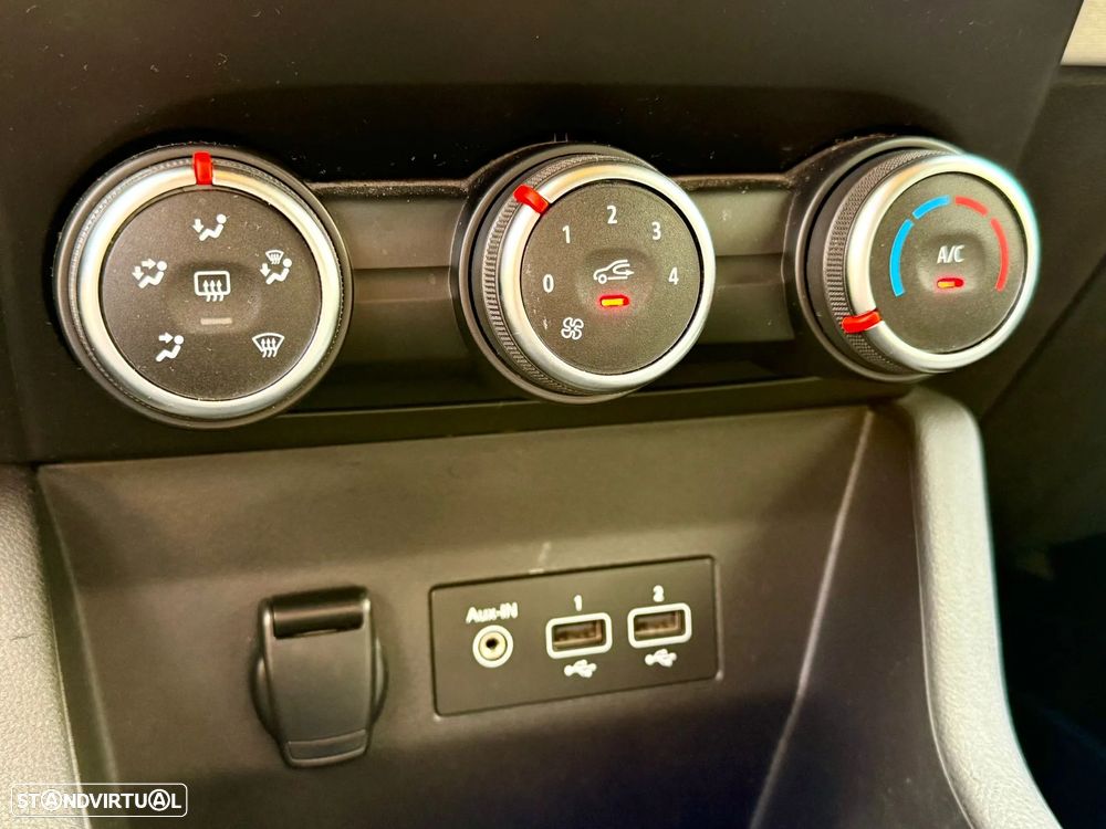 Renault Clio 1.0 TCe Evolution Bi-Fuel - 30