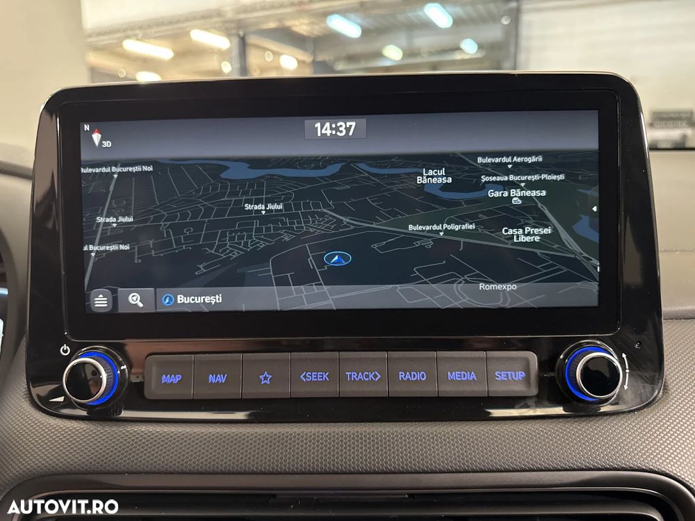 Hyundai KONA - 23
