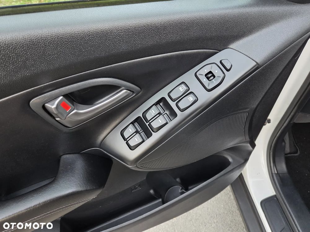 Hyundai ix35 2.0 CRDi 4WD Style - 16