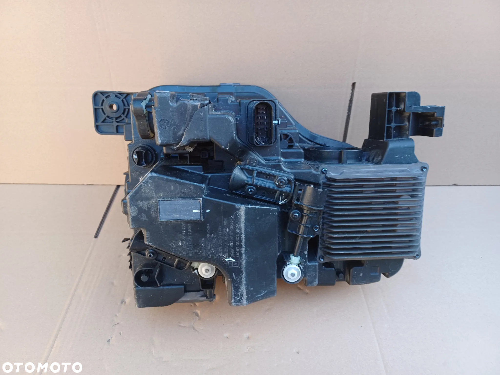 Full Led przedni lewy Hongqi E-HS9 lampa oryg - 4