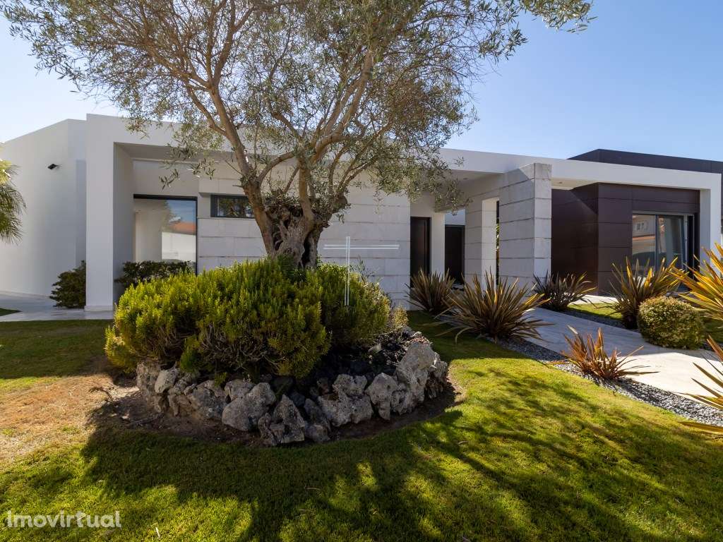 Moradia térrea com piscina salgada aquecida - Marisol - Grande imagem: 4/60