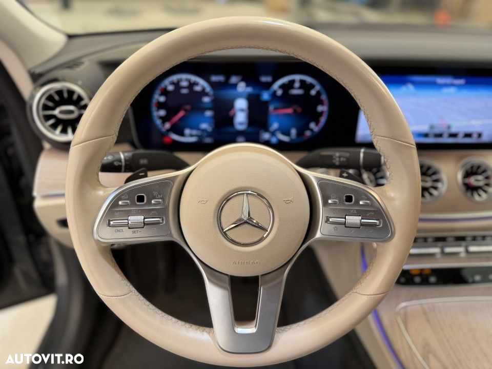 Mercedes-Benz CLS 400 d 4MATIC 9G-TRONIC AMG Line - 13