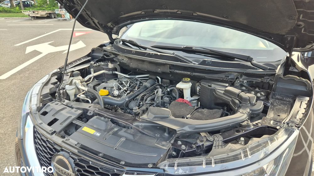 Nissan Qashqai 1.3 138CP 2WD N-Connecta - 9