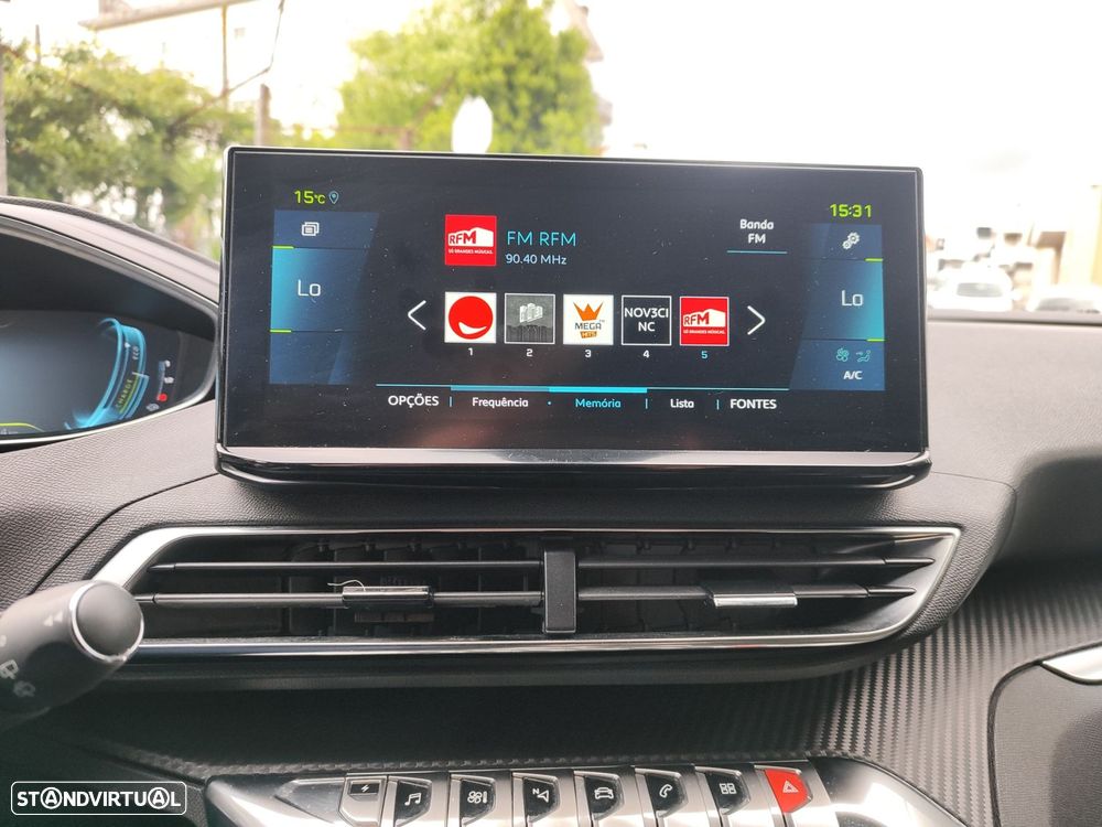Peugeot 3008 1.6 Hybrid Allure e-EAT8 - 15