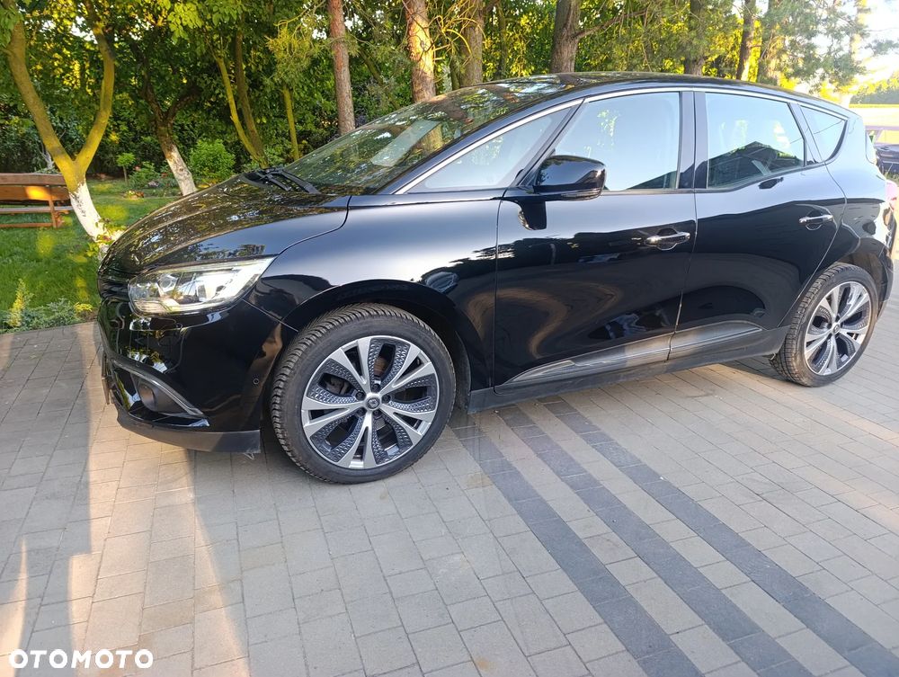 Renault Scenic ENERGY TCe 130 BOSE EDITION - 13