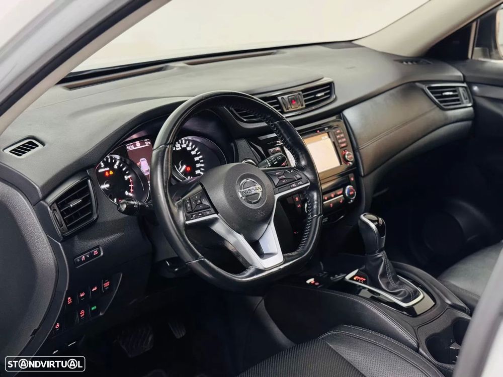 Nissan X-Trail 1.6 dCi Tekna Xtronic - 25